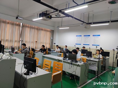 1660809523121719.jpg 比赛现场.jpg